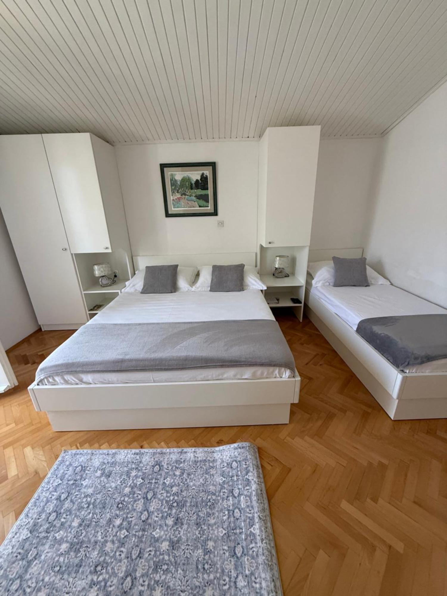 Olga 2 Apartment *