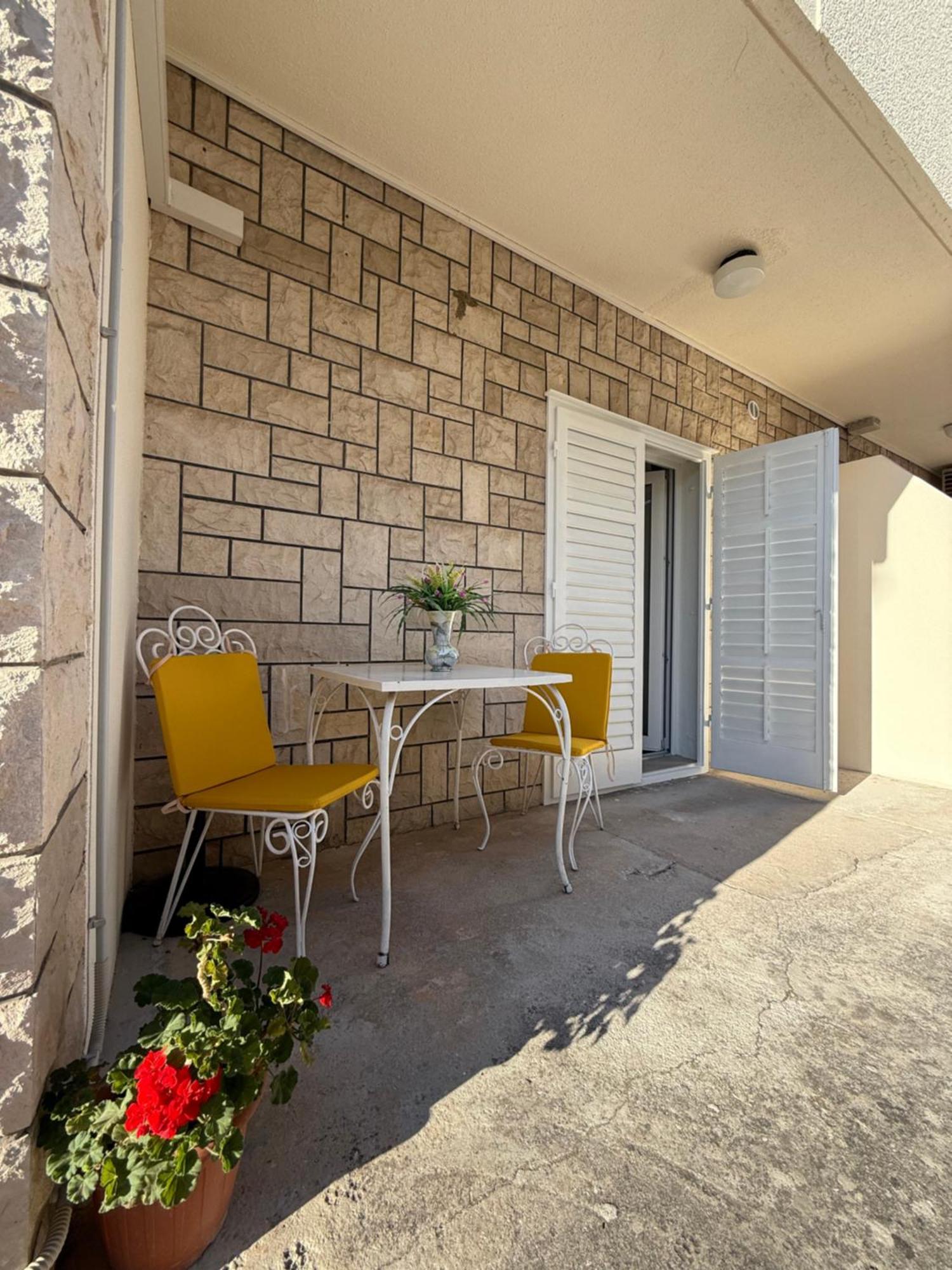 Apartment Olga 2 *
